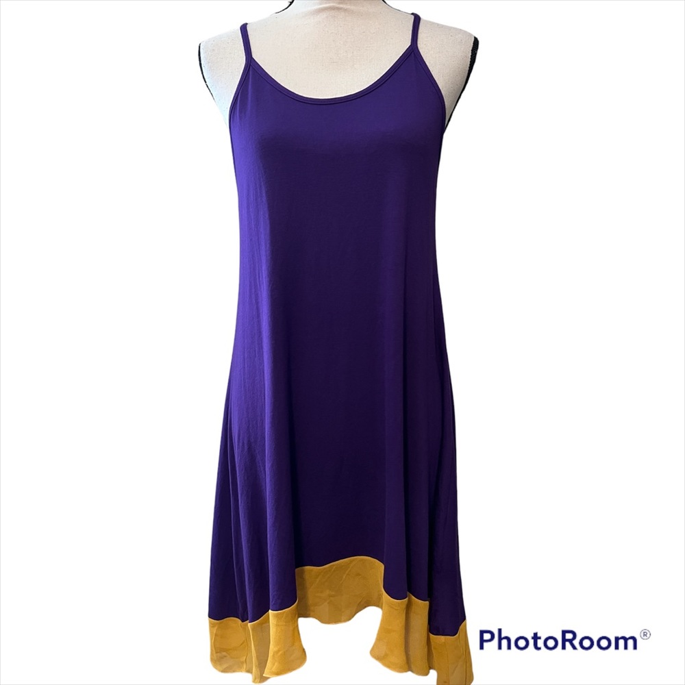 J&M Clothing Co. M women’s (LSU colors) game day dress purple gold new with tag